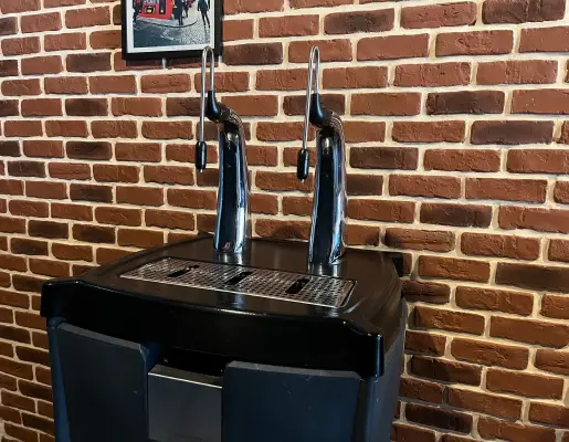 Tireuse à bière professionnelle à deux becs à louer dans les Yvelines